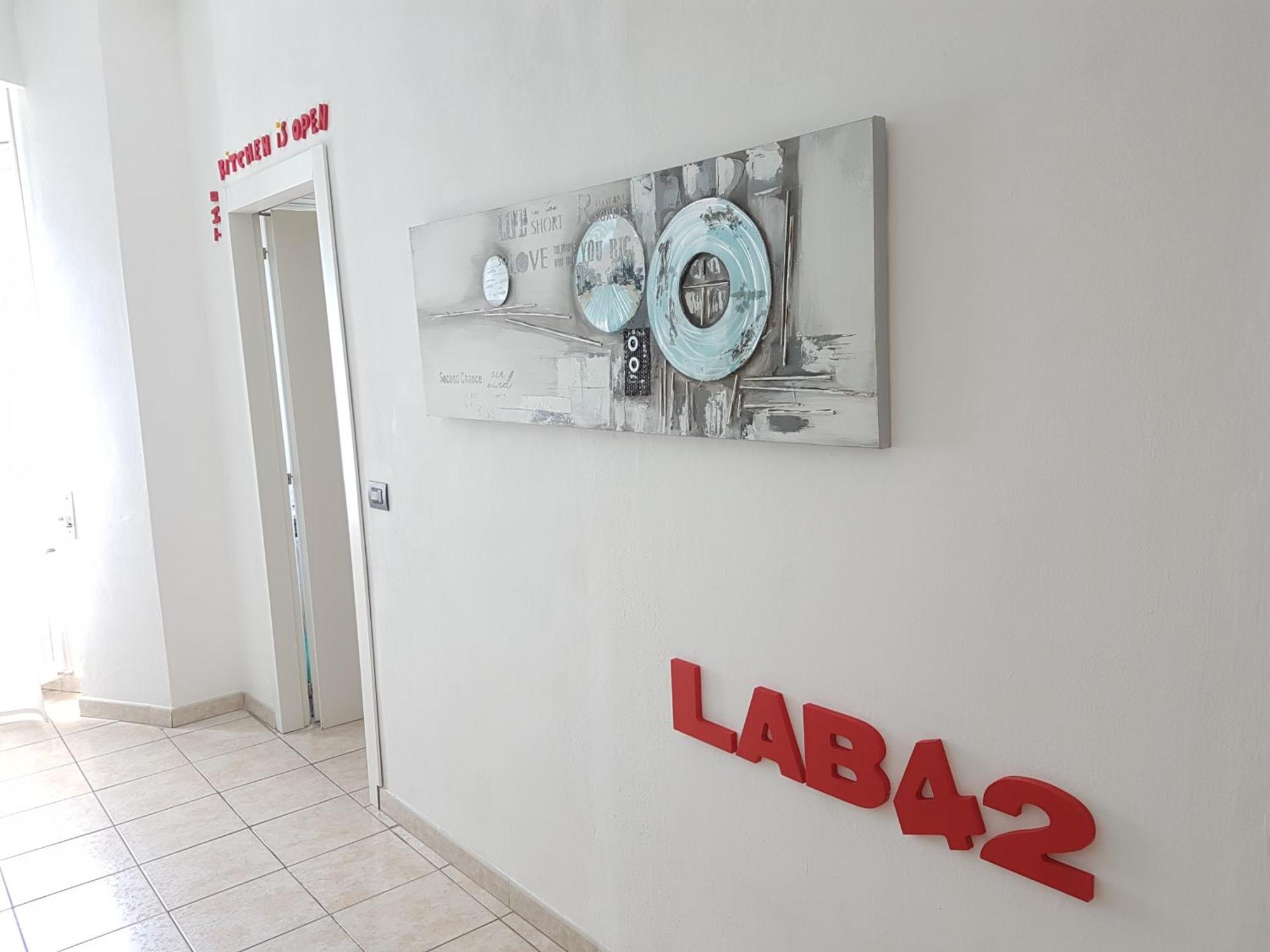 Lab42 City & San Matteo Apartment - 2 Bedrooms Pawia Zewnętrze zdjęcie